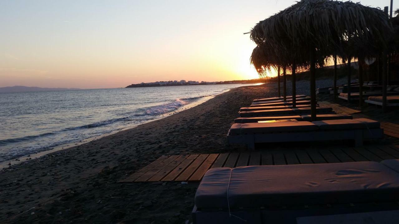 K Villa Tinos Bagian luar foto